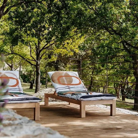 U Laziu فيلة كوربارا